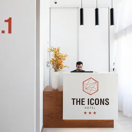 The Icons 3*